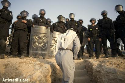 الحكومة الإسرائيلية ضد مواطني إسرائيل: فصل من حرب الاستنزاف ضد العرب البدو